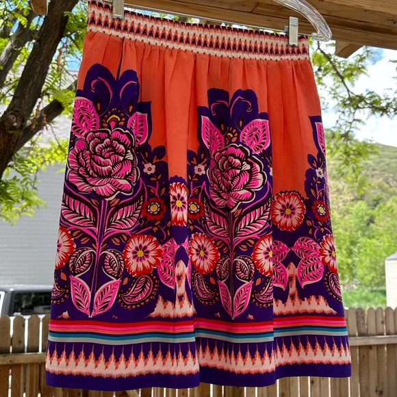 Anthropologie Edmé & Esyllte Bright Vibrant SILK Skirt size 10 - Picture 4 of 14